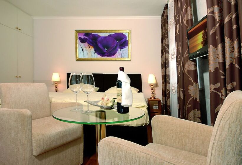 스탠다드 룸, Wittlers