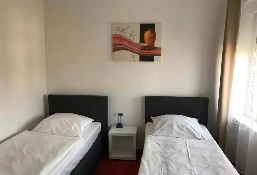 Standard-huone, Zum Weinberg