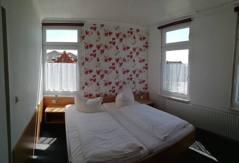 غرفة قياسية, Zur Linde