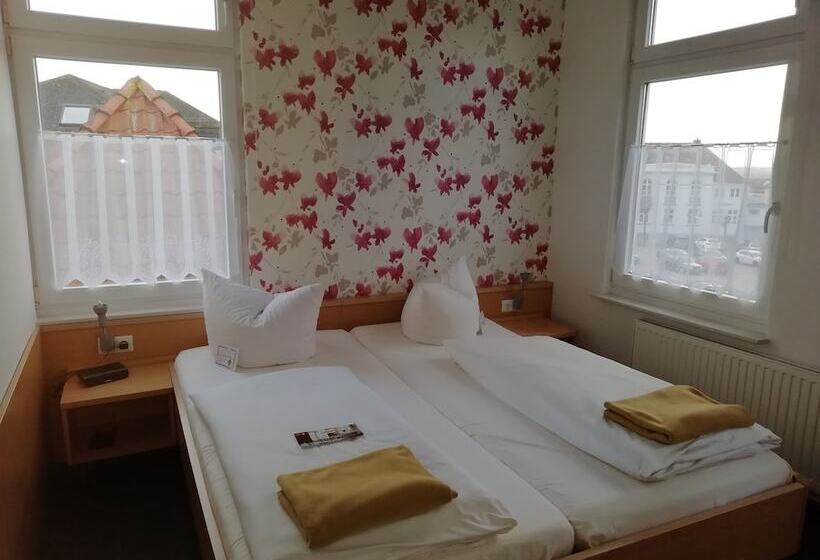 غرفة قياسية, Zur Linde