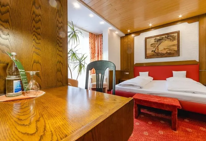 اتاق استاندارد, Aaaa Hotelwelt Kübler