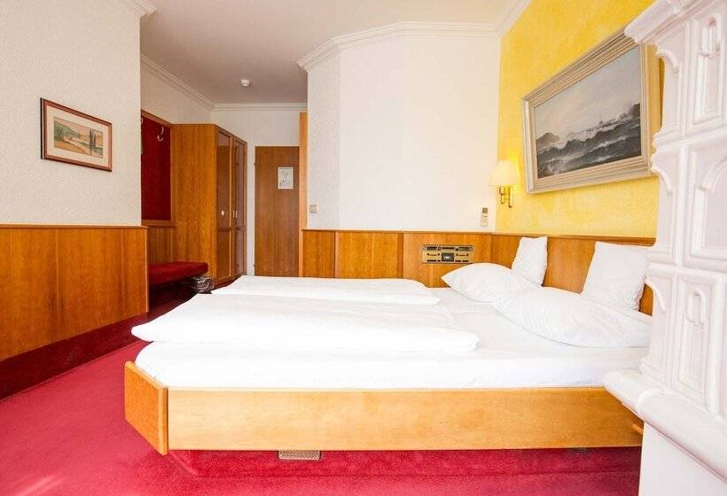 اتاق استاندارد, Aaaa Hotelwelt Kübler