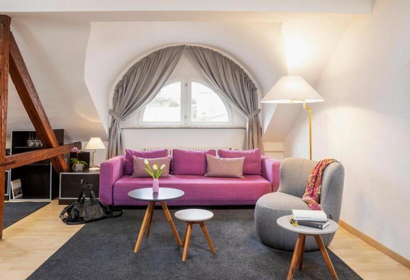 １ベッドルームアパートメント, Am Markt