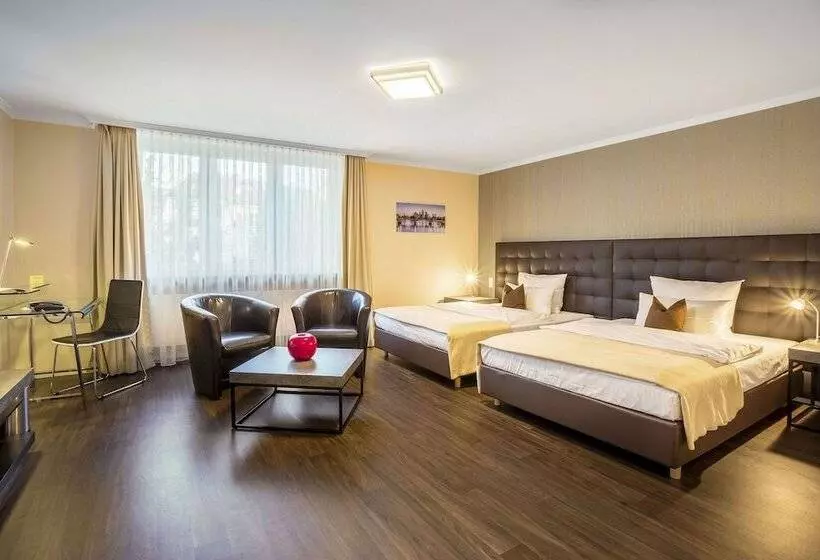 اتاق خانوادگی, Villa Westend Hotel An Der Messe