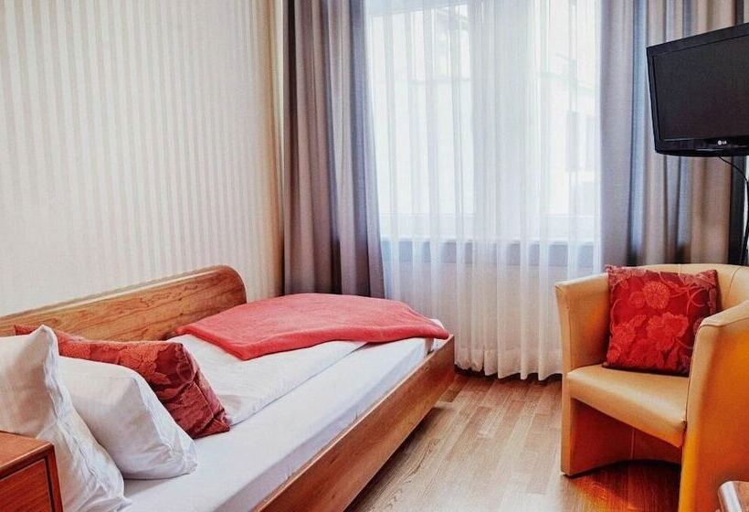 スタンダードシングルルーム, Drei Lilien