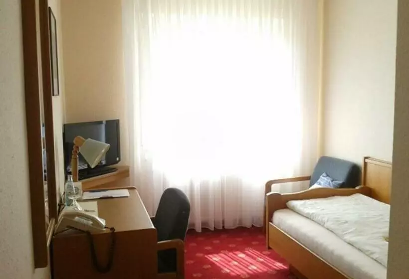 اتاق استاندارد یک نفره, Garni Stadt Friedberg