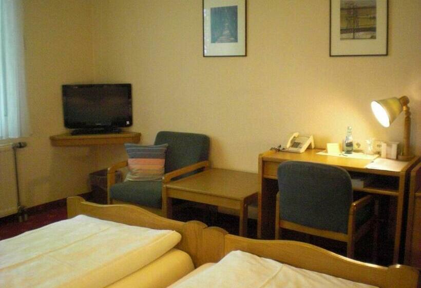 스탠다드 룸, Garni Stadt Friedberg