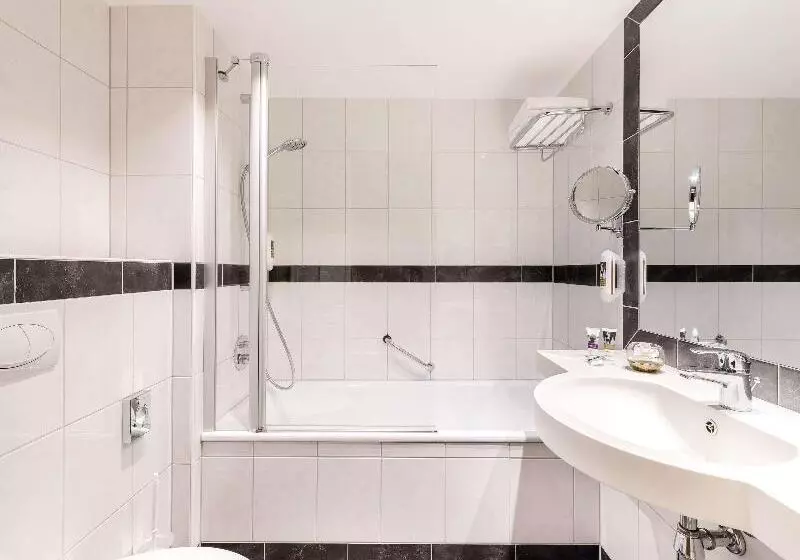 اتاق سوپریور با تخت بزرگ, Mercure Hotel Saarbrücken City
