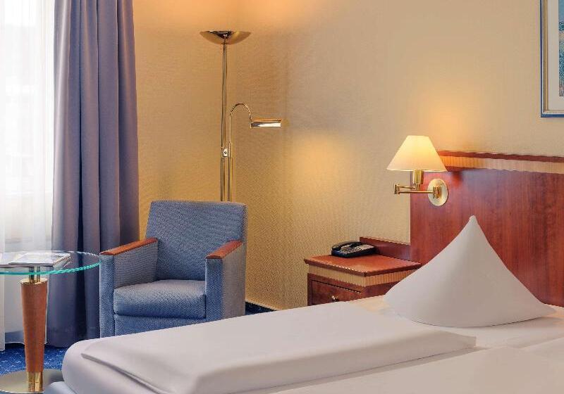 Номер Стандарт, Mercure Hotel Trier Porta Nigra