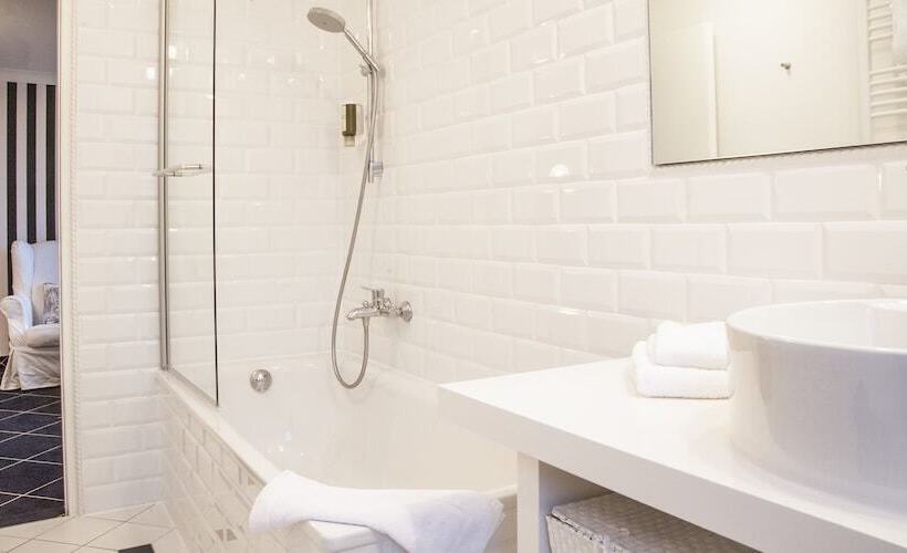 컴포트 룸, & Restaurant Sonne