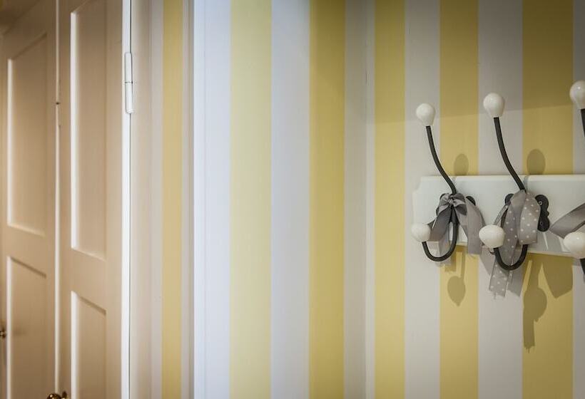 스위트, & Restaurant Sonne