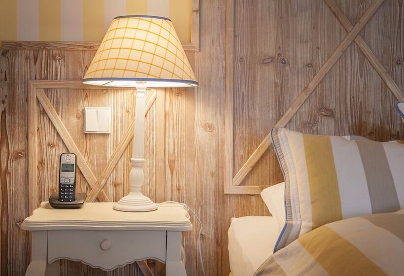 스위트, & Restaurant Sonne