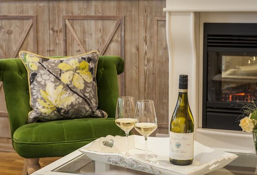 스위트, & Restaurant Sonne