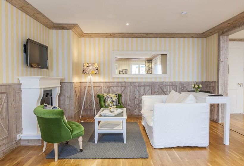 스위트, & Restaurant Sonne