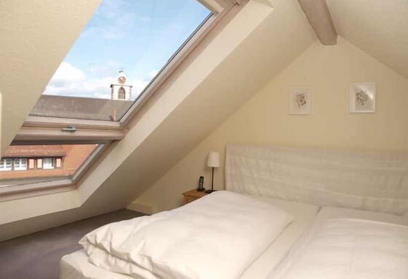 스위트, & Restaurant Sonne