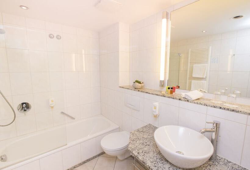 Superior Oda, Scheffelhohe