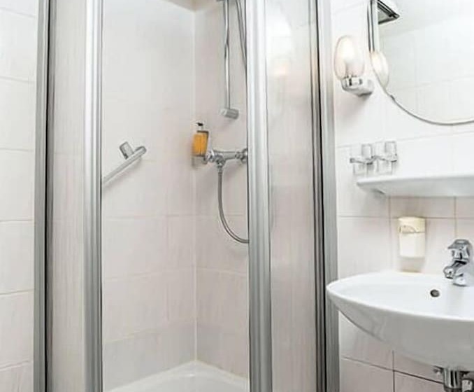 Номер Стандарт, Sonne