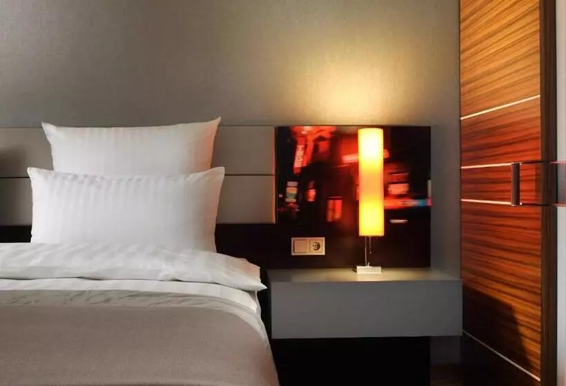 اتاق اجرایی, Steigenberger Airport Hotel Frankfurt