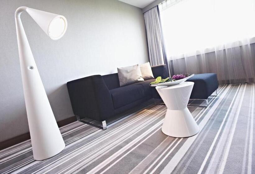 سوییت اجرایی, Steigenberger Airport Hotel Frankfurt
