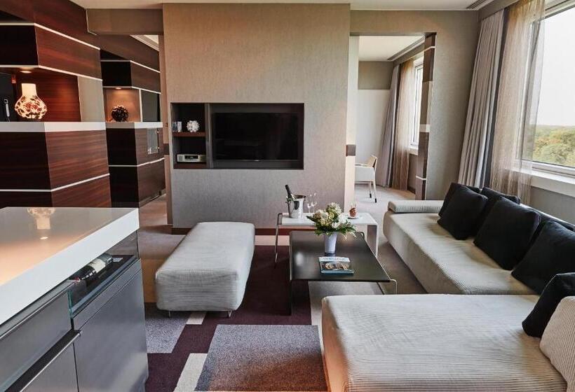 프레지덴셜 스위트, Steigenberger Airport Hotel Frankfurt