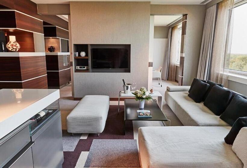 프레지덴셜 스위트, Steigenberger Airport Hotel Frankfurt
