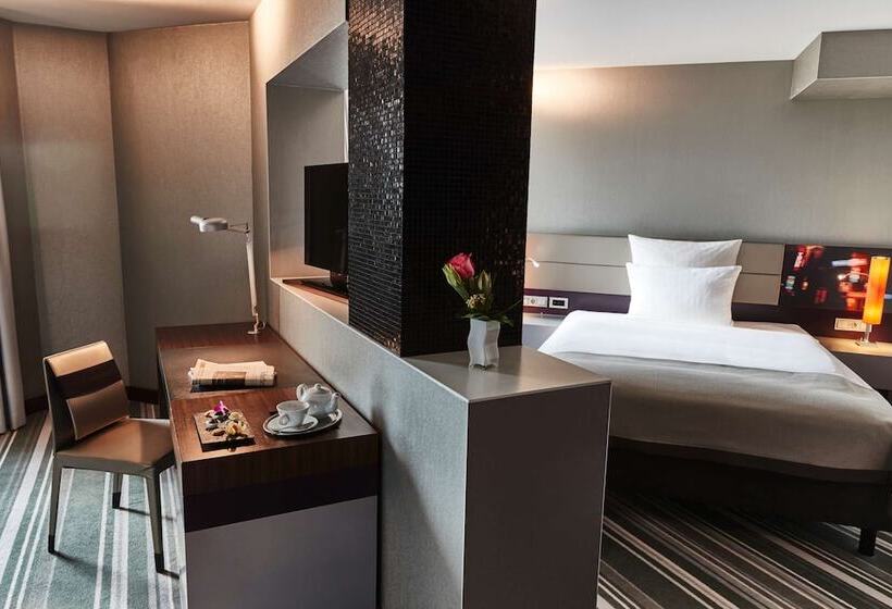 سوییت جونیور, Steigenberger Airport Hotel Frankfurt