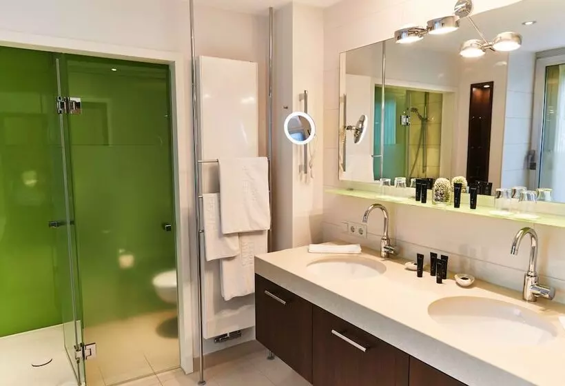 اتاق خانوادگی, Steigenberger Airport Hotel Frankfurt
