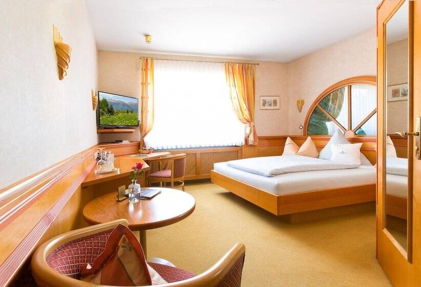 Номер Deluxe Одноместный, Akzent Hotel Restaurant Altdorfer Hof