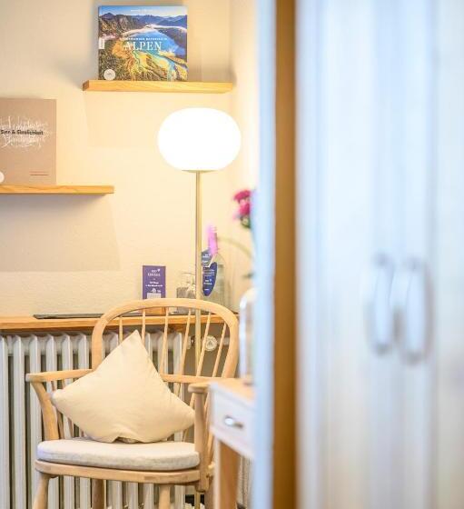 اتاق استاندارد, Biohotel Garmischer Hof