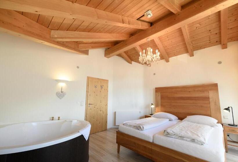 اتاق خانوادگی, Biohotel Garmischer Hof