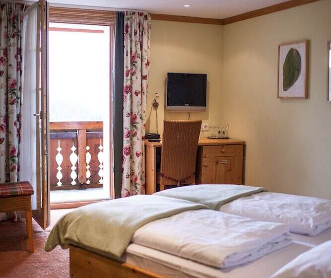 バルコニー付きスタンダードルーム, Adler Barental