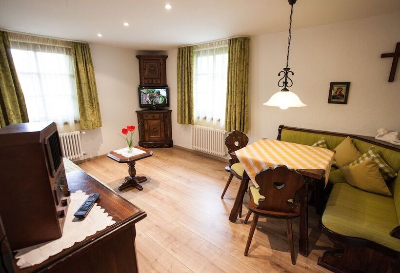 スタンダードシングルルーム, Adler Barental