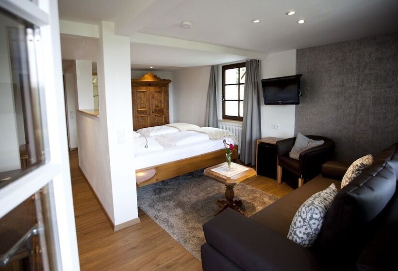 １ベッドルームアパートメント, Adler Barental