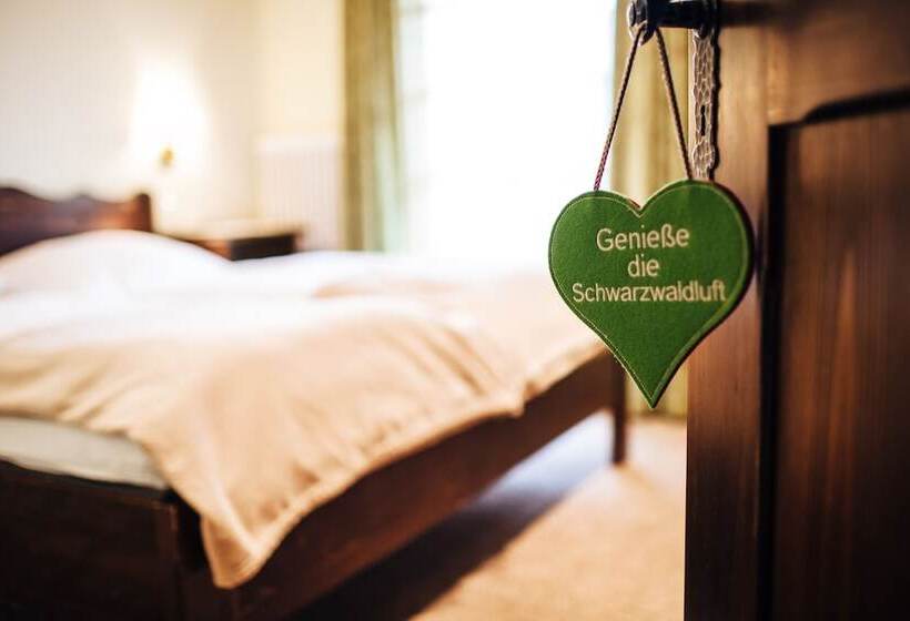 １ベッドルームアパートメント, Adler Barental