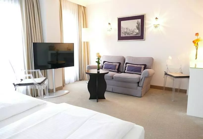 Junior Suite, An Der Oper