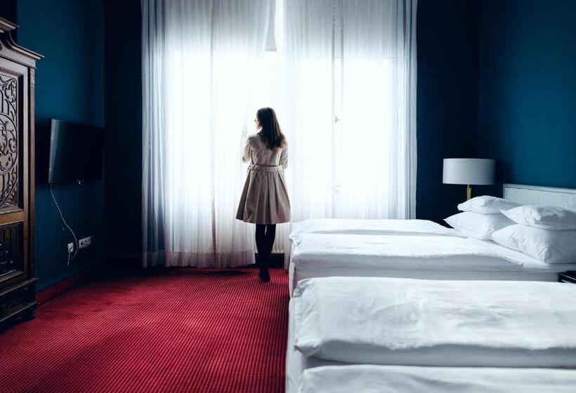 Семейный Номер, Bamberger Hof Bellevue