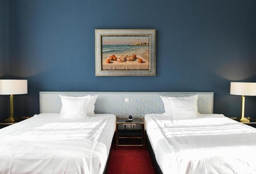 غرفة عائلية, Bamberger Hof Bellevue