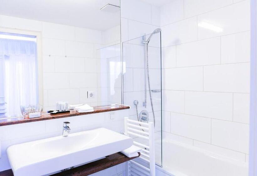 إستوديو ديلوكس, Bamberger Hof Bellevue