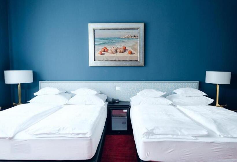 Семейный Номер Deluxe, Bamberger Hof Bellevue