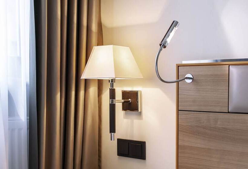 Номер Superior, Am Jakobsmarkt