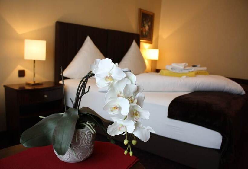 اتاق استاندارد, Exquisit