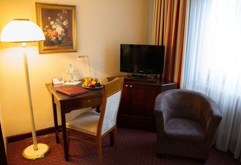 اتاق استاندارد یک نفره, Exquisit