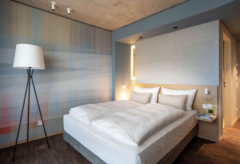 اتاق استاندارد, Maier