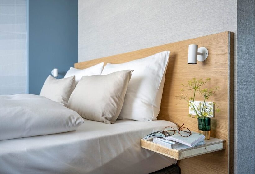 اتاق استاندارد, Maier