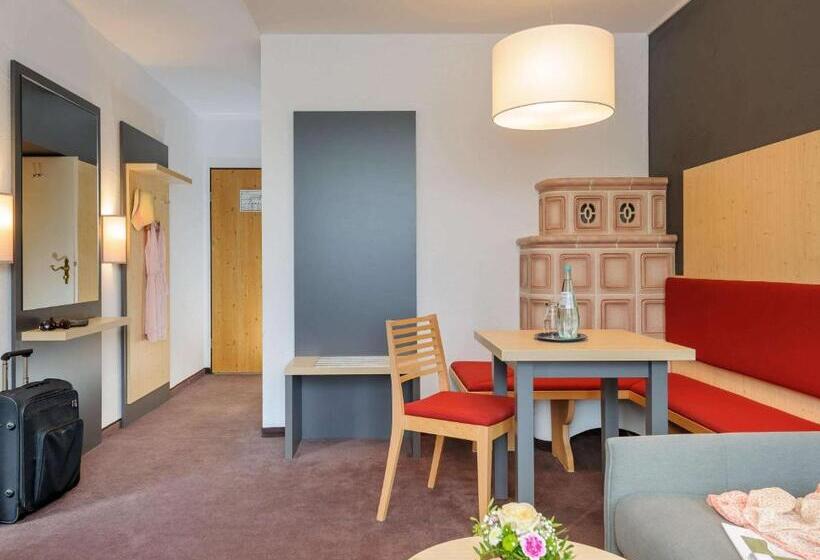 جناح جونيور, Mercure Hotel Garmisch Partenkirchen