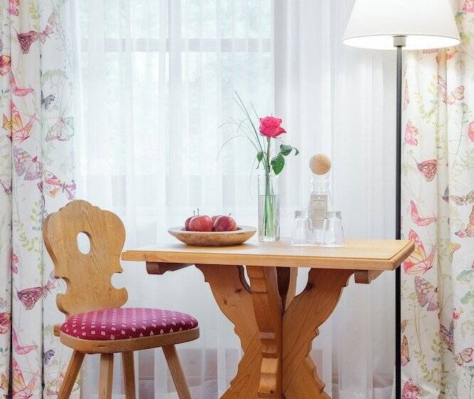 اتاق کلاسیک, Obermaier