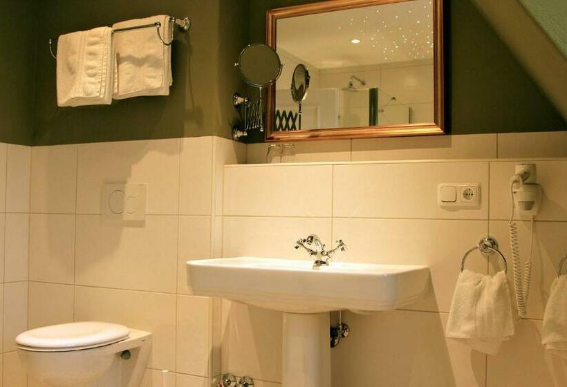 غرفة ديلوكس, Reichskuchenmeister