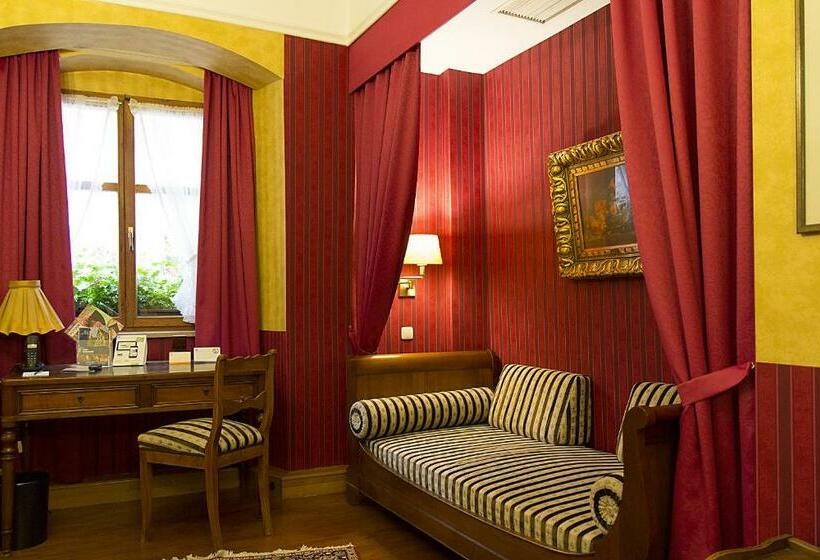 جناح جونيور, Reichskuchenmeister