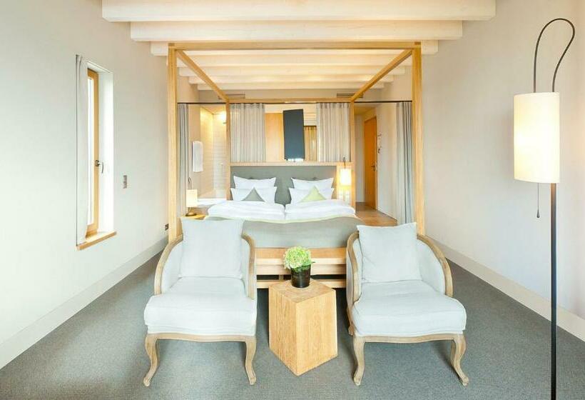Номер Стандарт, Schlosshotel Steinburg