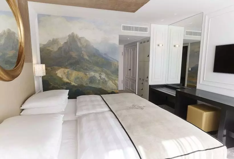 Superior-huone, Vier Jahreszeiten Kempinski München